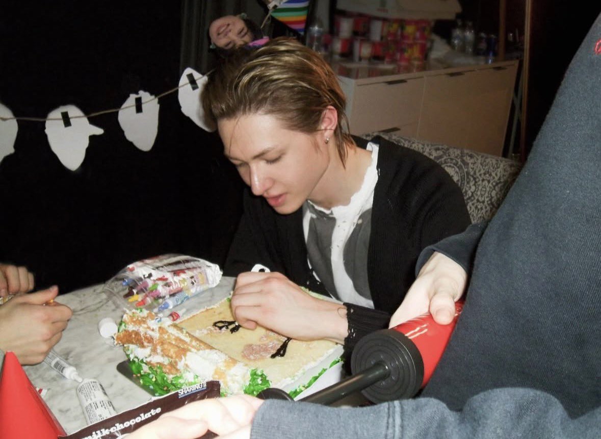 bee010ee's tweet image. 무슨 일이 일어나고 있나요?