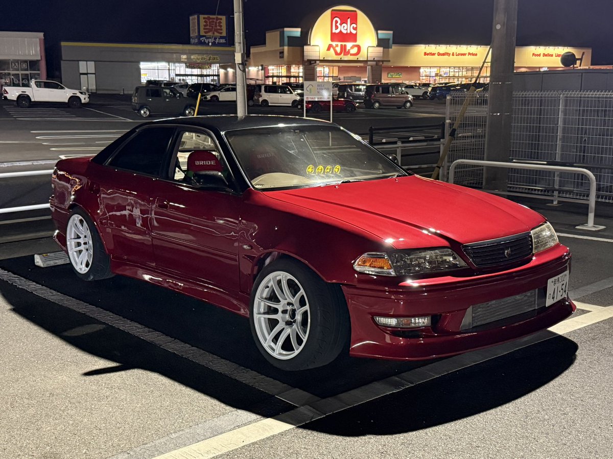 TOTORO_JZX100's tweet photo. ドリ車、国産車、外車等のオールペンや板金塗装はランボ幸輝までご相談ください‼️

予算に合わせて色々と対応してくれます🤗

相談は自分にDM貰っても大丈夫です👌 https://t.co/fvGn99xZXE