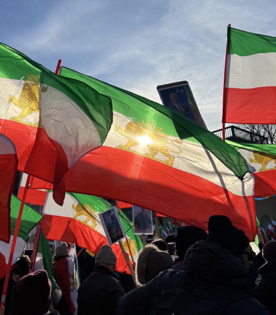 میــر حســــیـن tweet media