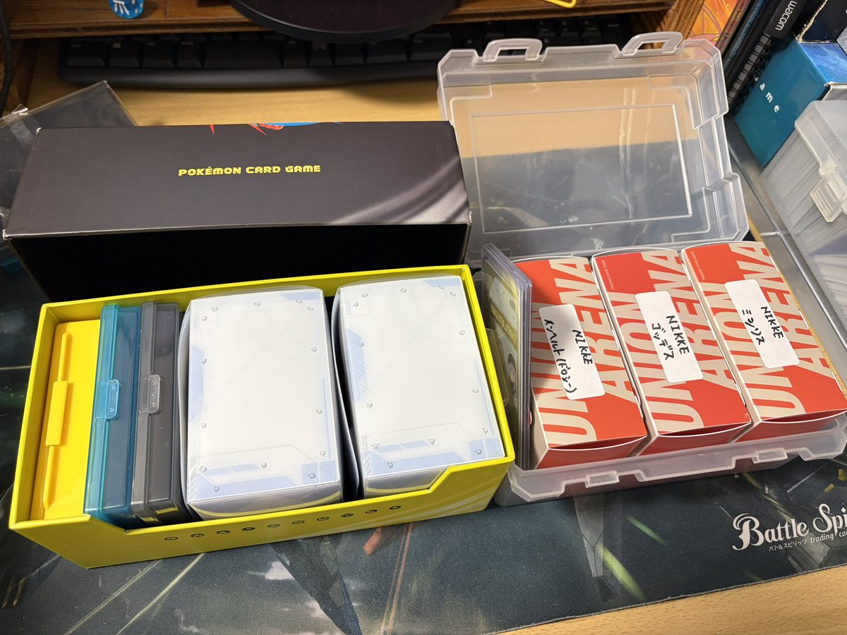 このベストマッチ、最高に最高です。 左 ストレージ : ポケカ ダメカン