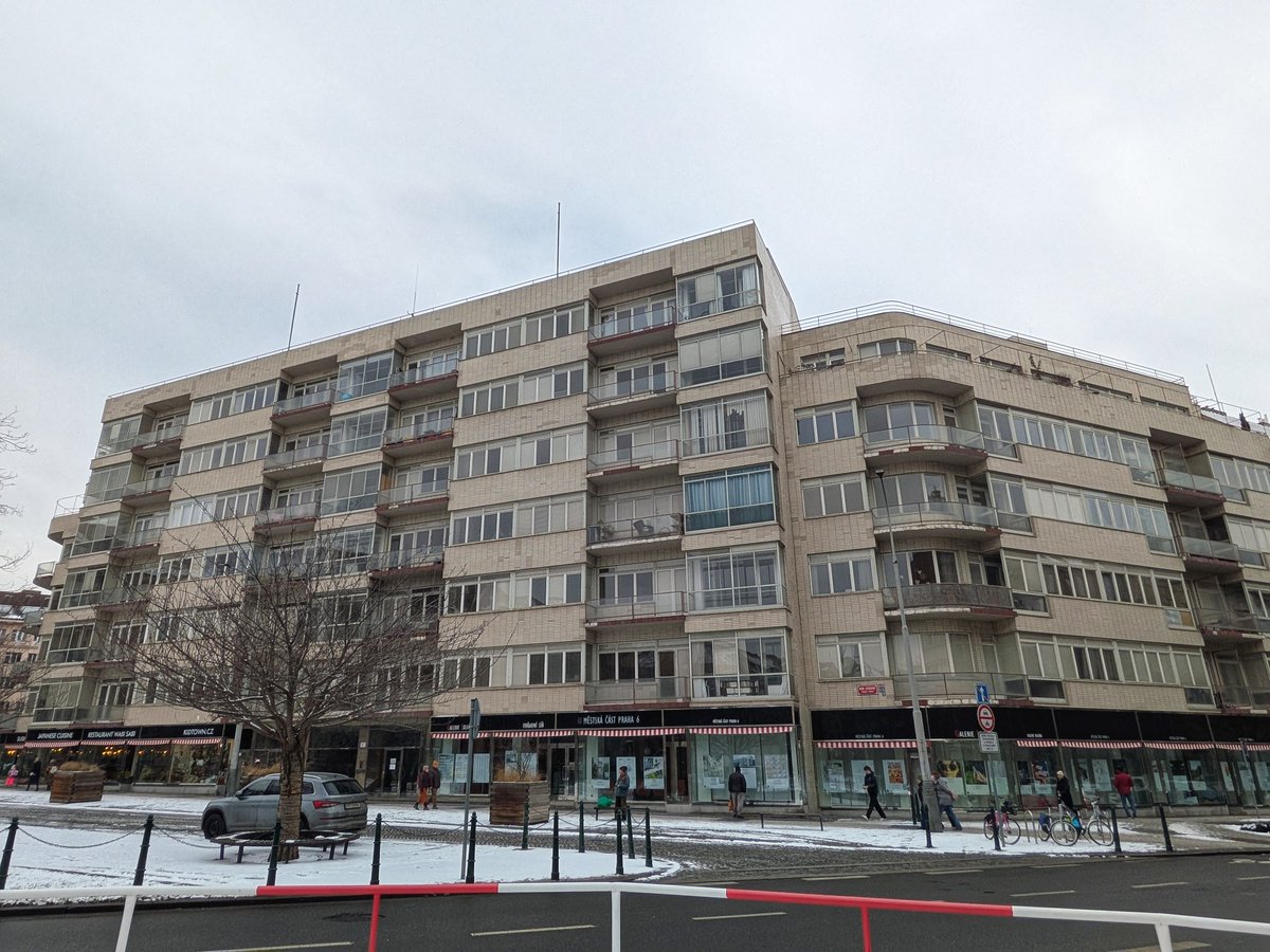 AliBean 🇺🇦🇨🇿 tweet media