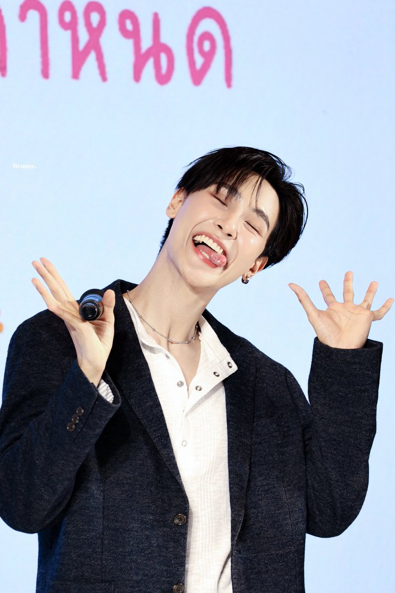 𝐁𝐞𝐦𝐢𝐧𝐞 ☽ tweet media