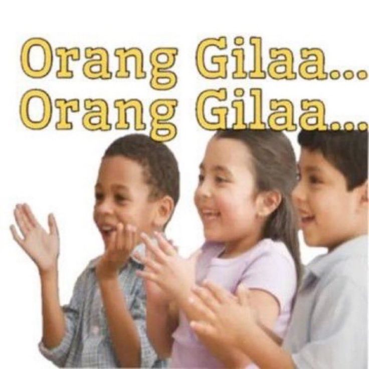 maaf dah, pose bu iriana jadi keinget meme ini