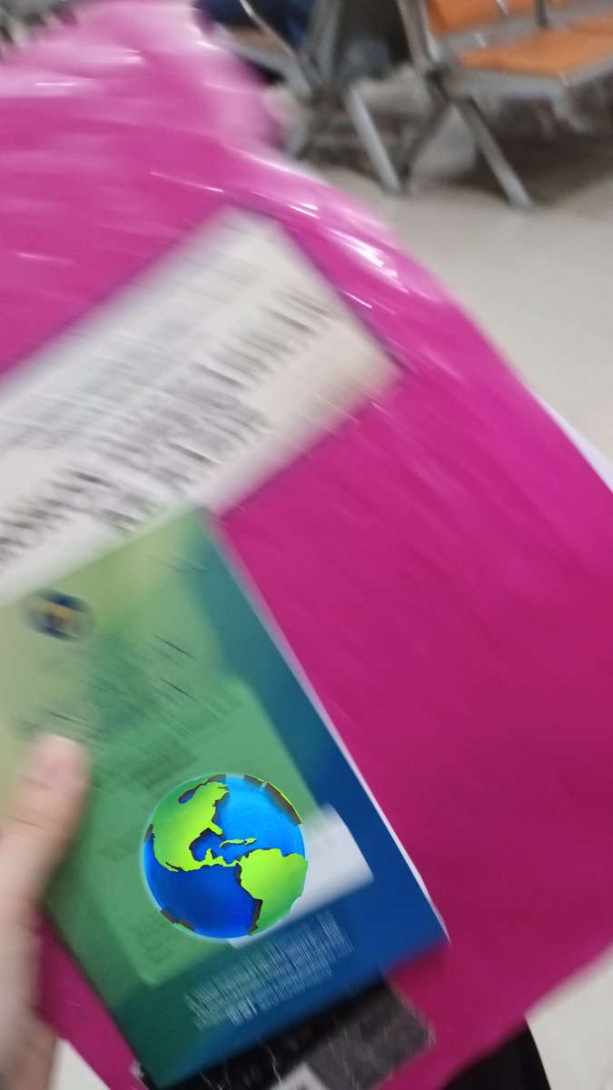 shishisple's tweet photo. Udah ngurus surat rujukan pergi ke rs trus pas tebus obat katanya nggak di cover bpjs 🤡 https://t.co/MXVPA53Hfd