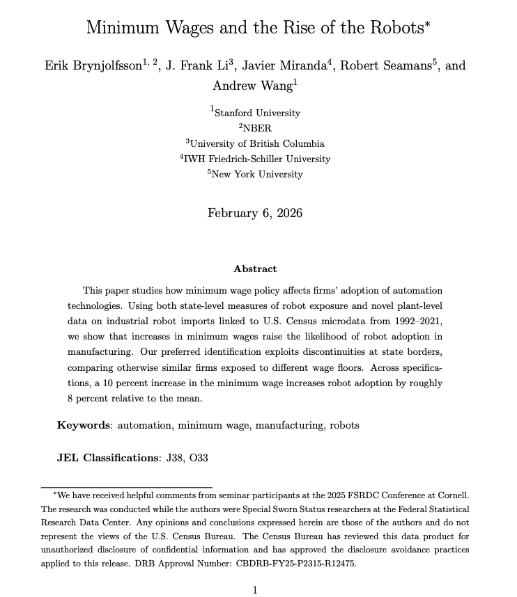 Acaban de publicar un estudio firmado por investigadores de Stanford, de la University Jena y de la New York University en el que se dice que "subir un 10% el SMI eleva un 8% la probabilidad de robotización en EEUU".

Vale la pena leerlo... papers.ssrn.com/sol3/papers.cf…