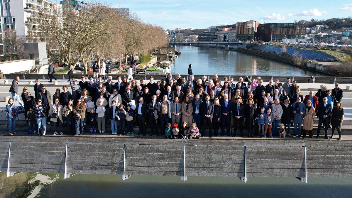 Heureux d’être sur la liste conduite par <a href="/2jerph/">Antoine de Jerphanion</a> en vue des élections municipales 2026 à Boulogne-Billancourt : sport pour tous, sport santé, rénovation des équipements et de la patinoire.
Sans étiquette, une démarche locale, tournée vers l’intérêt général de notre ville.