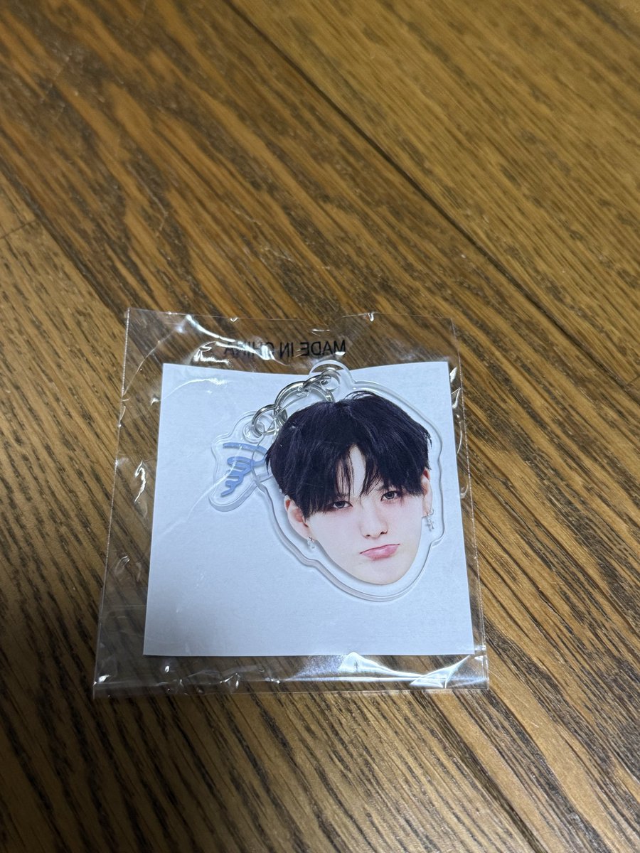 カスミ tweet media