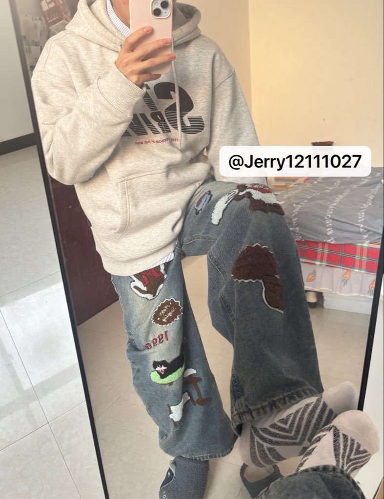 Jerry12111027's tweet photo. 大年初一 #男大学生 #男高中生 #鸡吧 #大年粗一 https://t.co/dsdbLkOETB