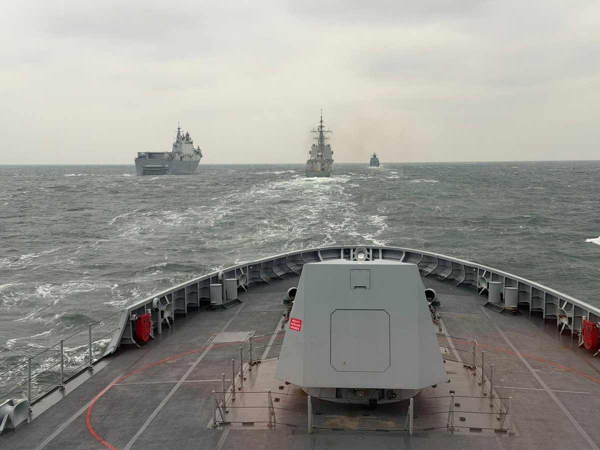 tcsavunma's tweet image. 🗓️16 Şubat 2026

🇹🇷TCG Derya denizde ikmal muharebe destek gemisi ile İspanya Deniz Kuvvetlerine ait 🇪🇸ESPS Almirante Juan de Borbon ve 🇪🇸ESPS Castilla arasında “Denizde Akaryakıt İkmali” eğitimleri yapıldı. 🌊 ⚓ 

🗓️16 February 2026

Replenishment at Sea training was conducted