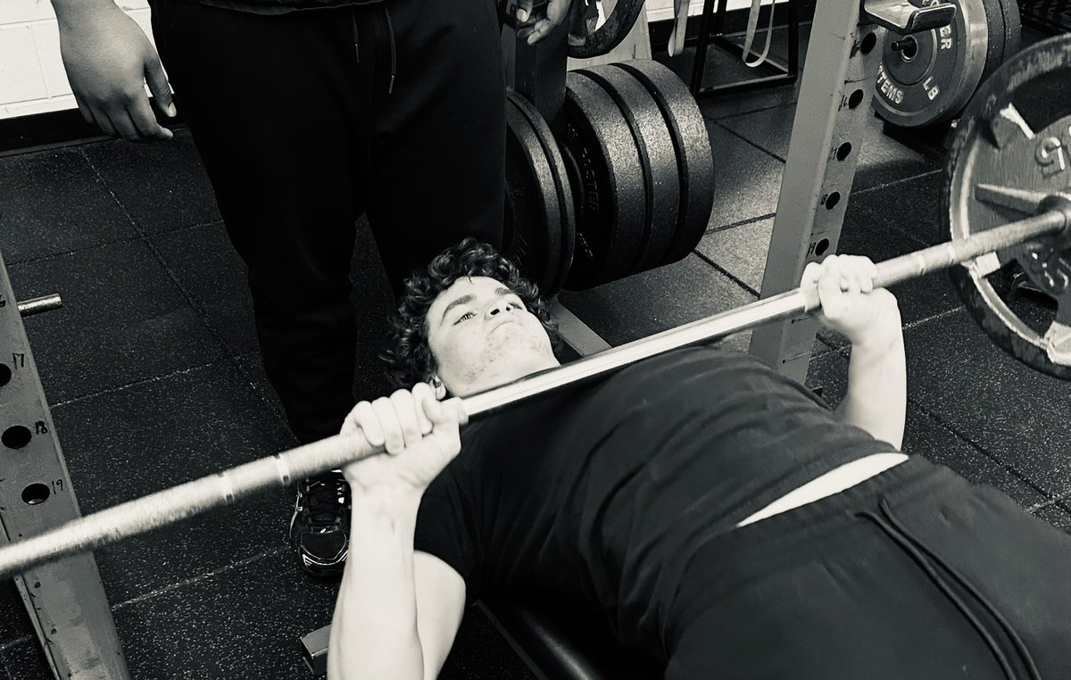 Grand Blanc Football tweet media