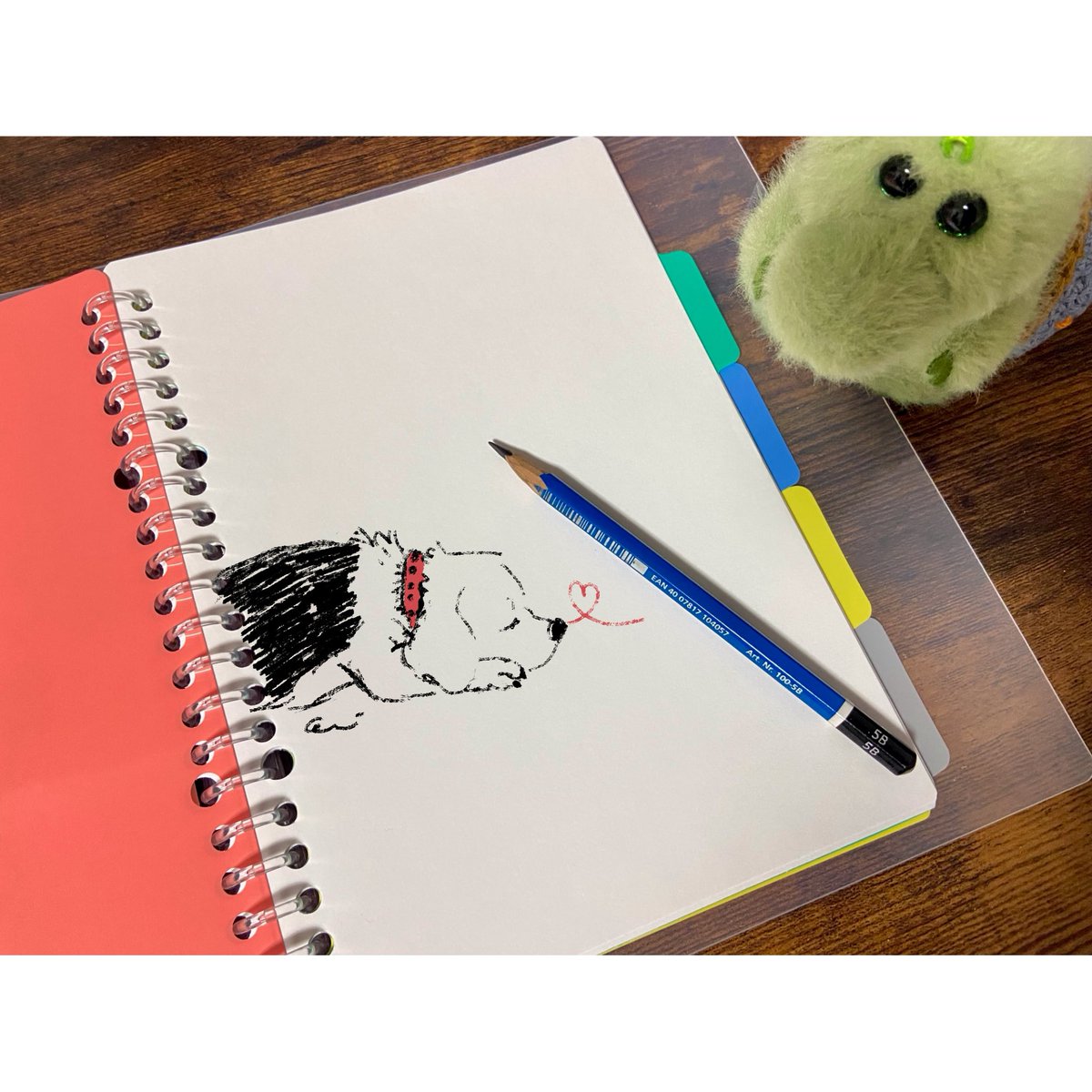 mik_yano's tweet photo. バインダータイプのネタ帳というか落書き帳を購入✏️ https://t.co/EArqdYkiX0