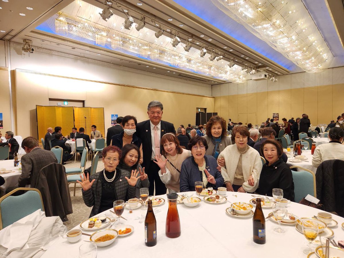 waniyuki's tweet photo. 新��の集い
多くの皆様にご参加頂きまして、賑々しく開催出来ました。

初心忘れることなく、地域発展の為、精進してまいります。
引き続きのご指導をお願い申し上げます🤲 https://t.co/rxyvervpMr