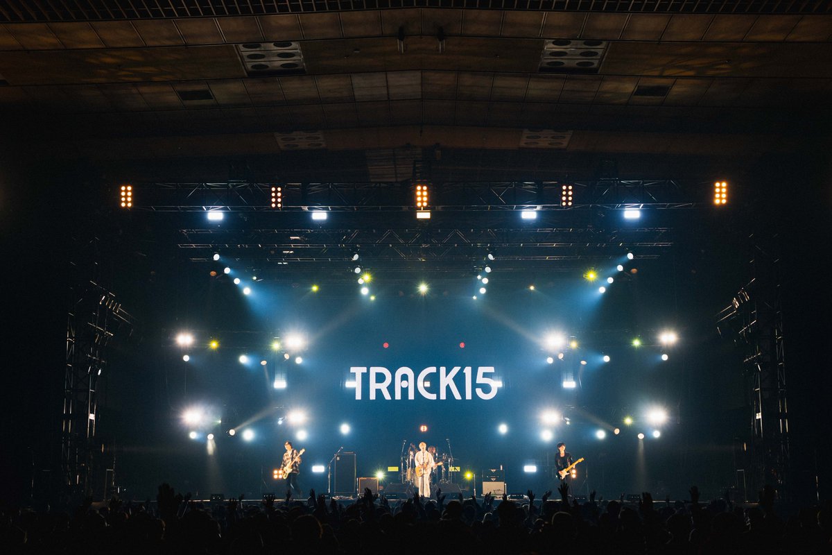 track15_jpn's tweet image. ︎ 
︎ ︎ 
                明日 ライブ解禁 あり　

︎ ︎                      #TRACK15 
︎ ︎