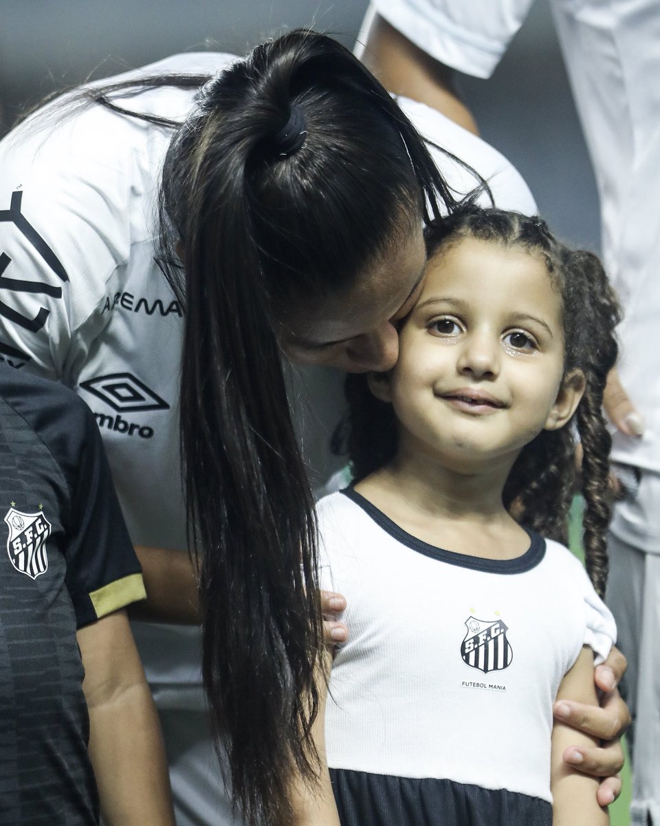 KatrineCosta98's tweet photo. +3 🤍🖤 
Gratidão a Deus por Tudo!! https://t.co/VHQzua4GIV