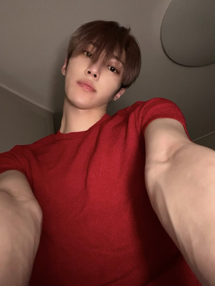 กุรักตรุษจีนจริง ๆ เลยเว้ย ไม่ได้ซองแดง กุขอเฮียเสื้อแดงก็ได้อ่ะ