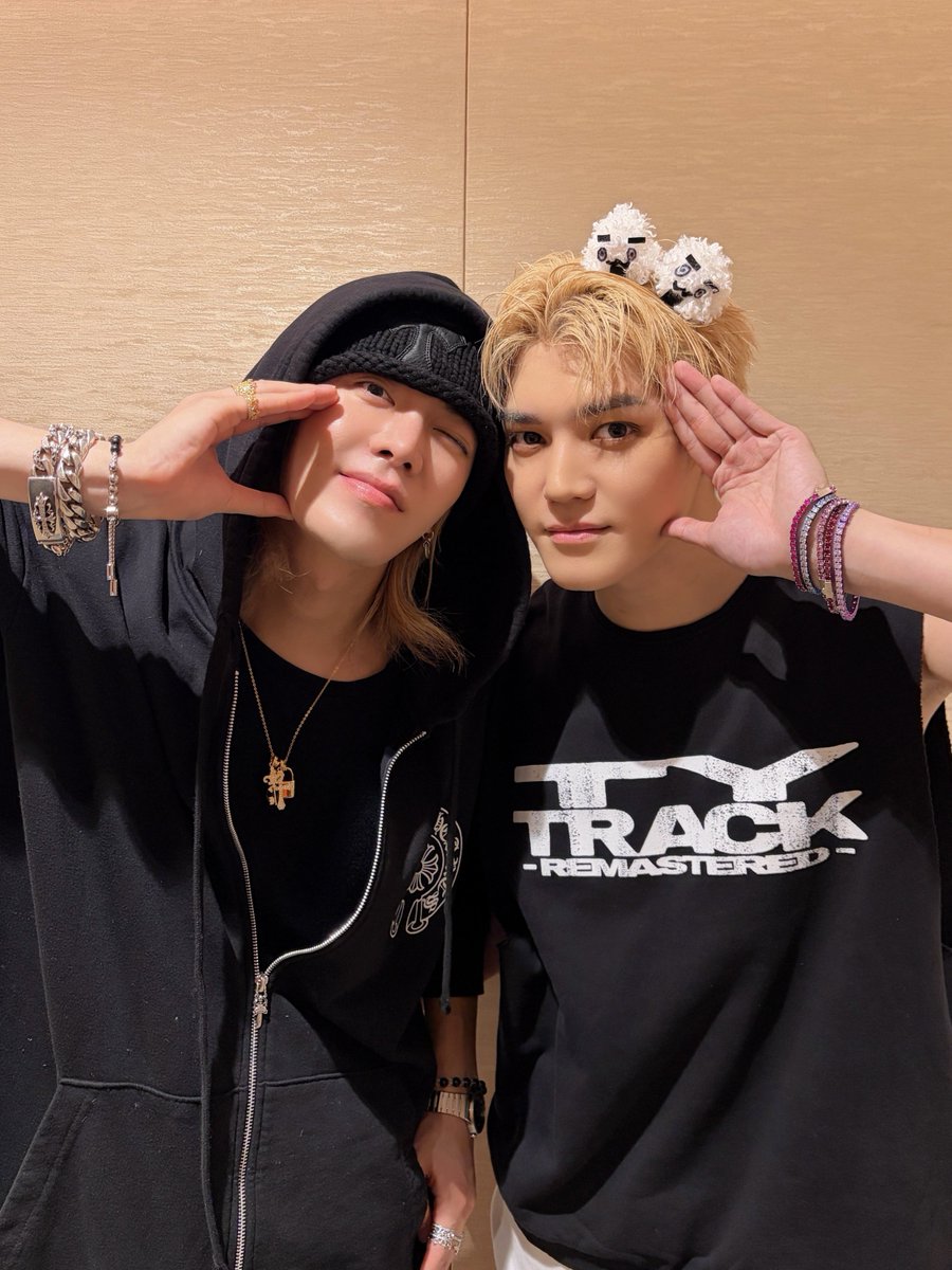 NCTsmtown's tweet image. BFF #YUTA 

#TAEYONG #태용 #TY_TRACK
#TY_TRACK_REMASTERED #YOKOHAMA 
#NCT #NCT127