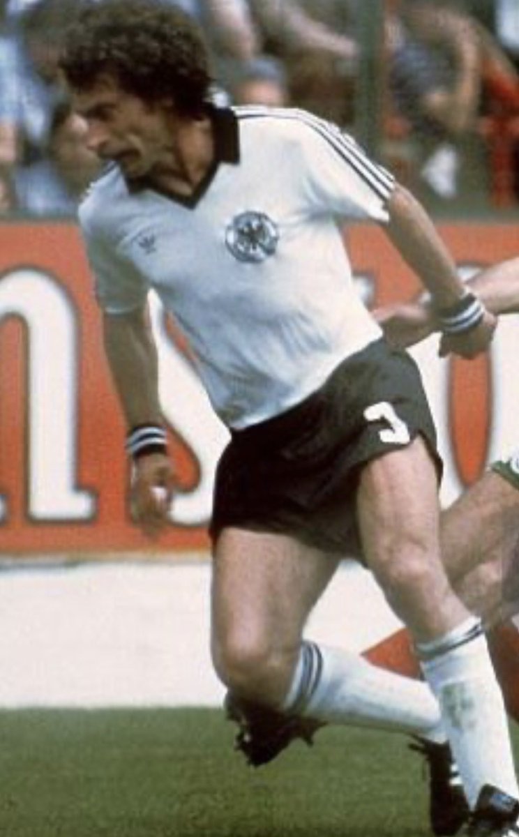 eL_dObLaS PES 2021 tweet media