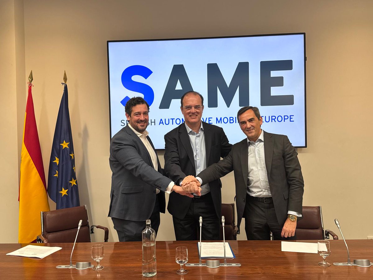 fagenauto's tweet photo. 🇪🇸 Nace SAME, alianza de CETRAA, FAGENAUTO y GANVAM para reforzar la voz del sector español en Europa.

“Nos dotamos de un instrumento común y voz propia para defender los intereses de nuestros asociados en Bruselas”, destaca José Daniel González.

🔗 https://t.co/lWB4oWNzNL https://t.co/ysffYc6MLr