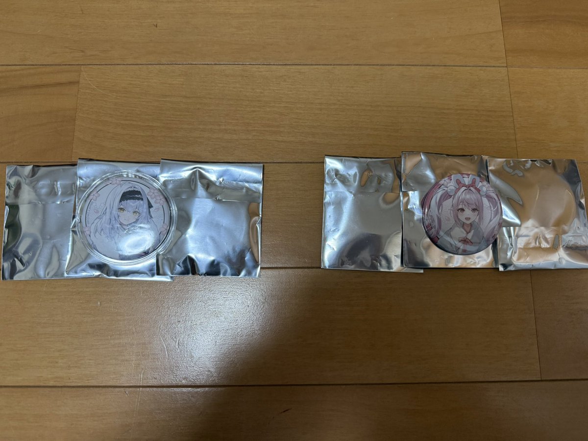 交換 ニケ NIKKE 春探しの旅 缶バッジ 【譲】スノーホワイト（4