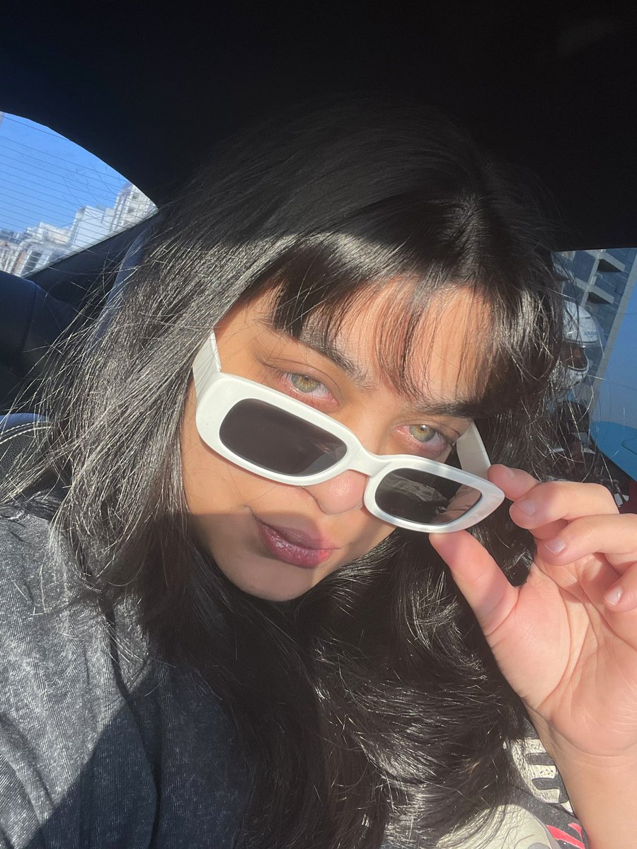 F E Y 🪄 tweet media