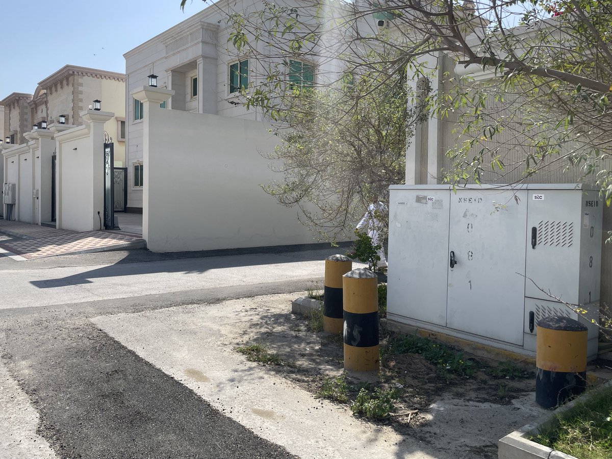 إلى متى هذا التعطيل؟

الكبينة تبعد أقل من 5 أمتار عن منزلي ومُدد له ، والحي بالكامل مغطّى بخدمة الفايبر من <a href="/stc_ksa/">stc السعودية</a>، وكل البيوت مخدومة إلا بيتي!

قدّمت طلب تأسيس منذ فترة طويلة لتركيب البوكس مع اللوحة المعدنية، وتم التصعيد عبر <a href="/stccare_ksa/">العناية بالعملاء stc السعودية</a> ثم إلى <a href="/CST_KSA/">هيئة الاتصالات والفضاء والتقنية</a>، ولا يوجد أي حل حتى