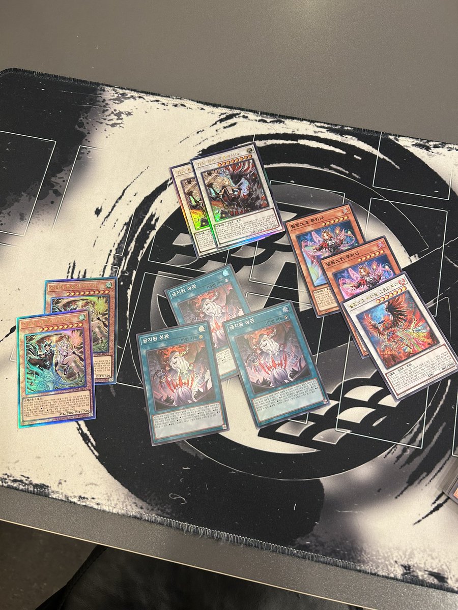 아녕준 tweet media