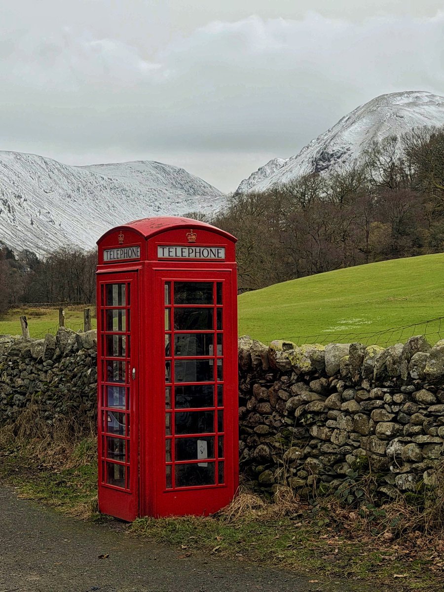 Postcard from Britain tweet media