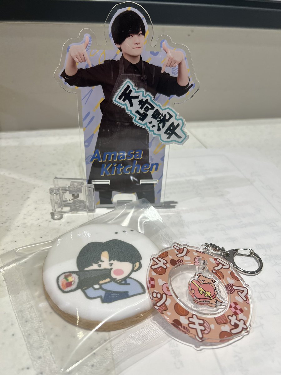 sai__dbdk's tweet photo. 仕事終わってからダッシュでアマサキッチンの観覧行ってきた〜！！
今日はいつにも増してフワフワしててめちゃ笑ったんだけど、あまちゃんもゆっくり休んでね｡ﾟ(ﾟ＾ω＾ﾟ)ﾟ｡
お弁当楽しみ〜！！！ https://t.co/ai6jWf5ZO3