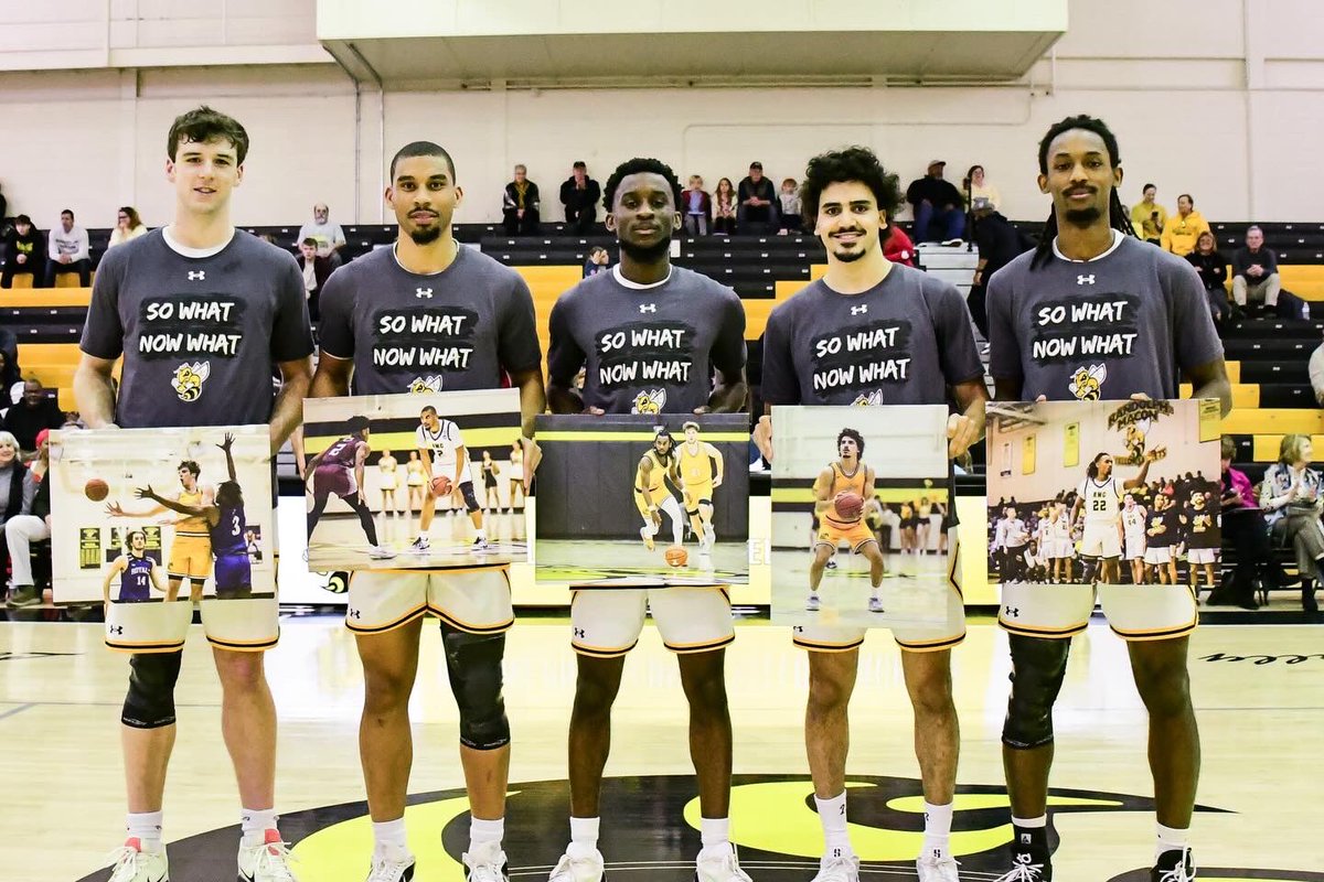 RMCHoops's tweet image. Special group ❤️ | Thank you to our SENIORS! #GOjackets