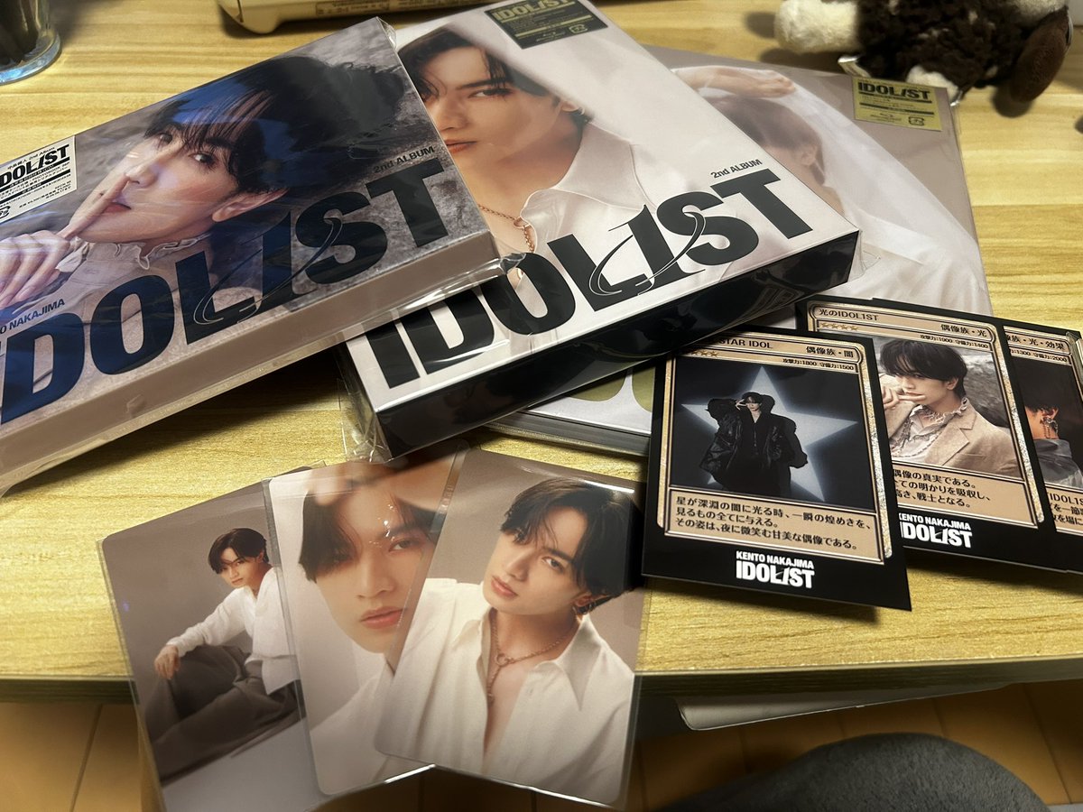 フラゲ完了✌️ フォトブック全部写真神すぎてやばい… まじで好き