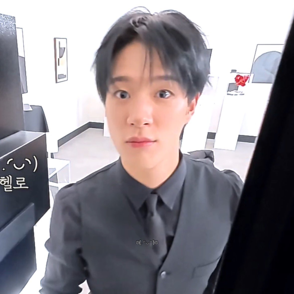 สวัสดี จั้นมาขโมย

เอาเยลลี่มา

อื้อ เอารสนั่นด่วย

เอาอันเปรี้ยว ๆ ดั้ว จั้นชอบ