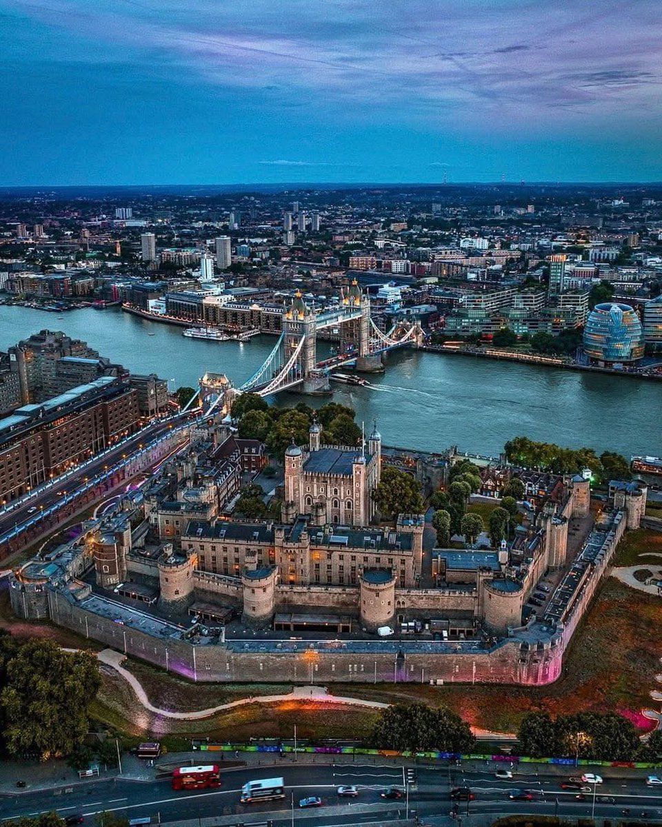 PrettyCitiesX's tweet photo. London, United Kingdom 🇬🇧 https://t.co/PdojD8gV9j