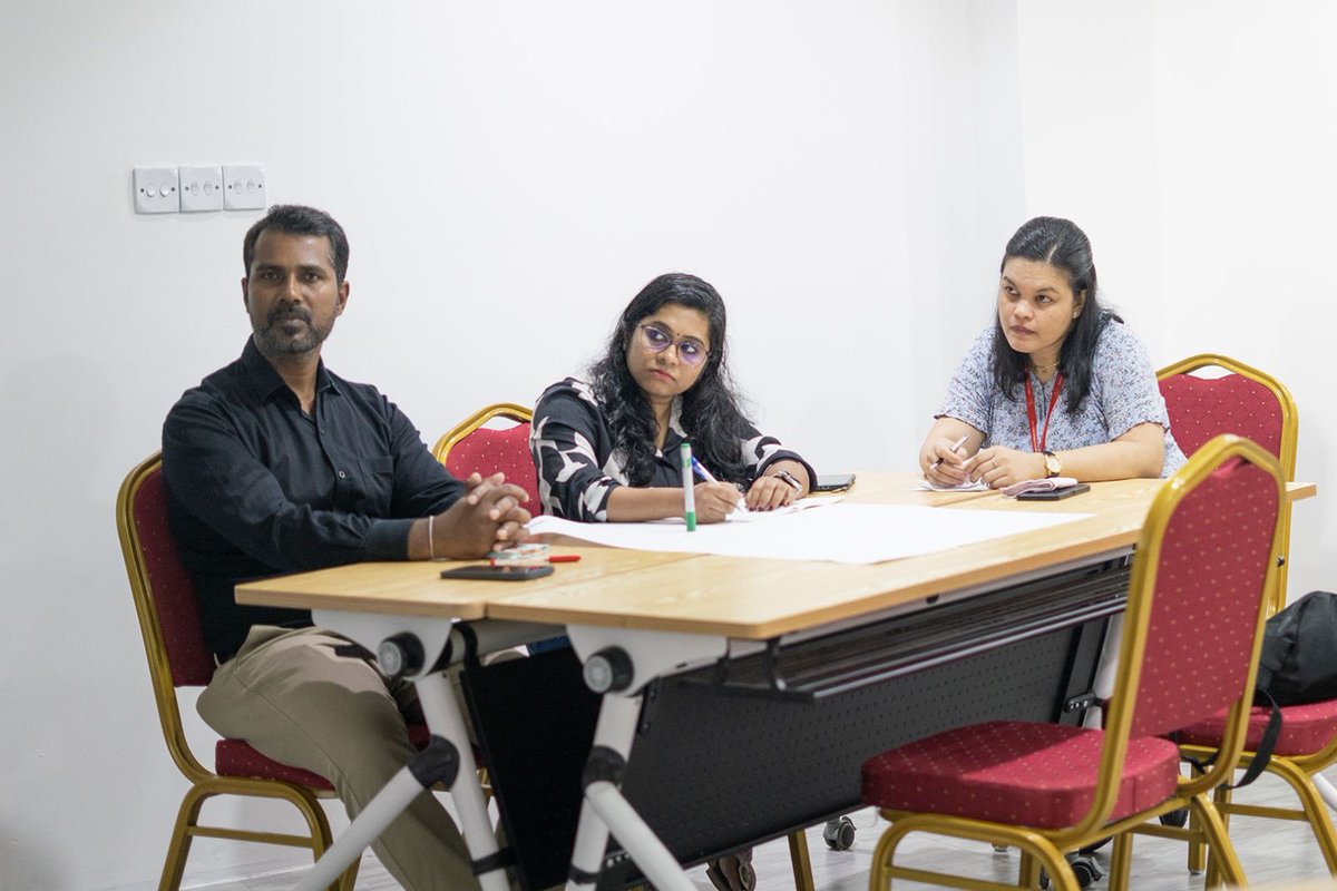 We successfully conducted an engaging and interactive professional development session on Team Building &amp; Effective Communication for our college staff.
#TeamBuilding #EffectiveCommunication #ProfessionalDevelopment #CyryxCollege #ContinuousImprovement