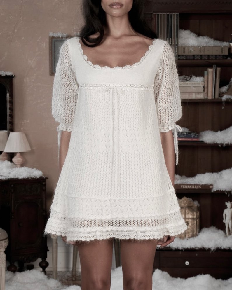 glirttery's tweet photo. mirror palais ‘snow kitten baby doll dress’ https://t.co/5DdytB4asD