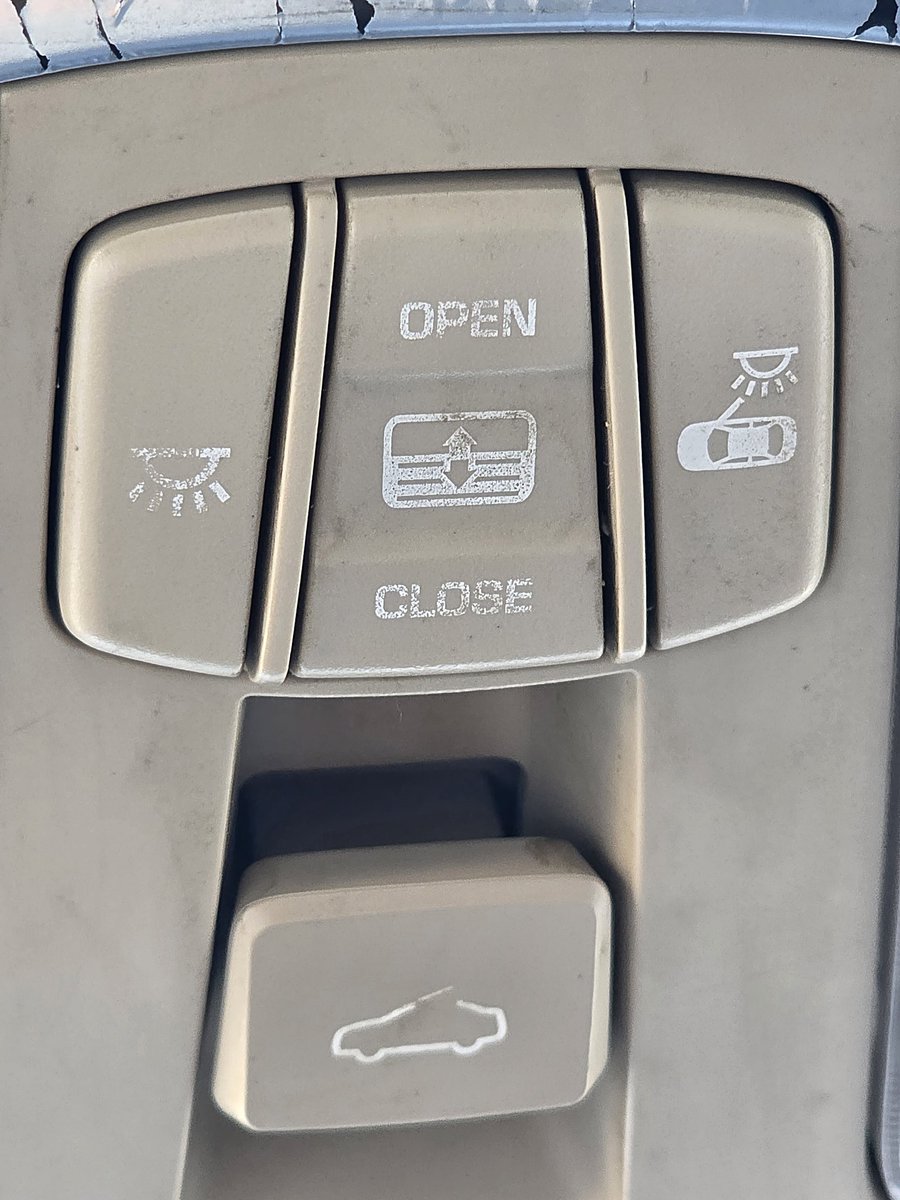 ززز زياد tweet media