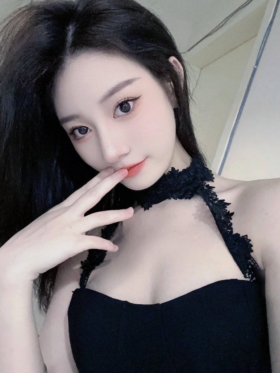 beibei8288's tweet photo. 我想你一定很忙，所以你只看前面三个字就好啦。 https://t.co/SqToyBuC1g