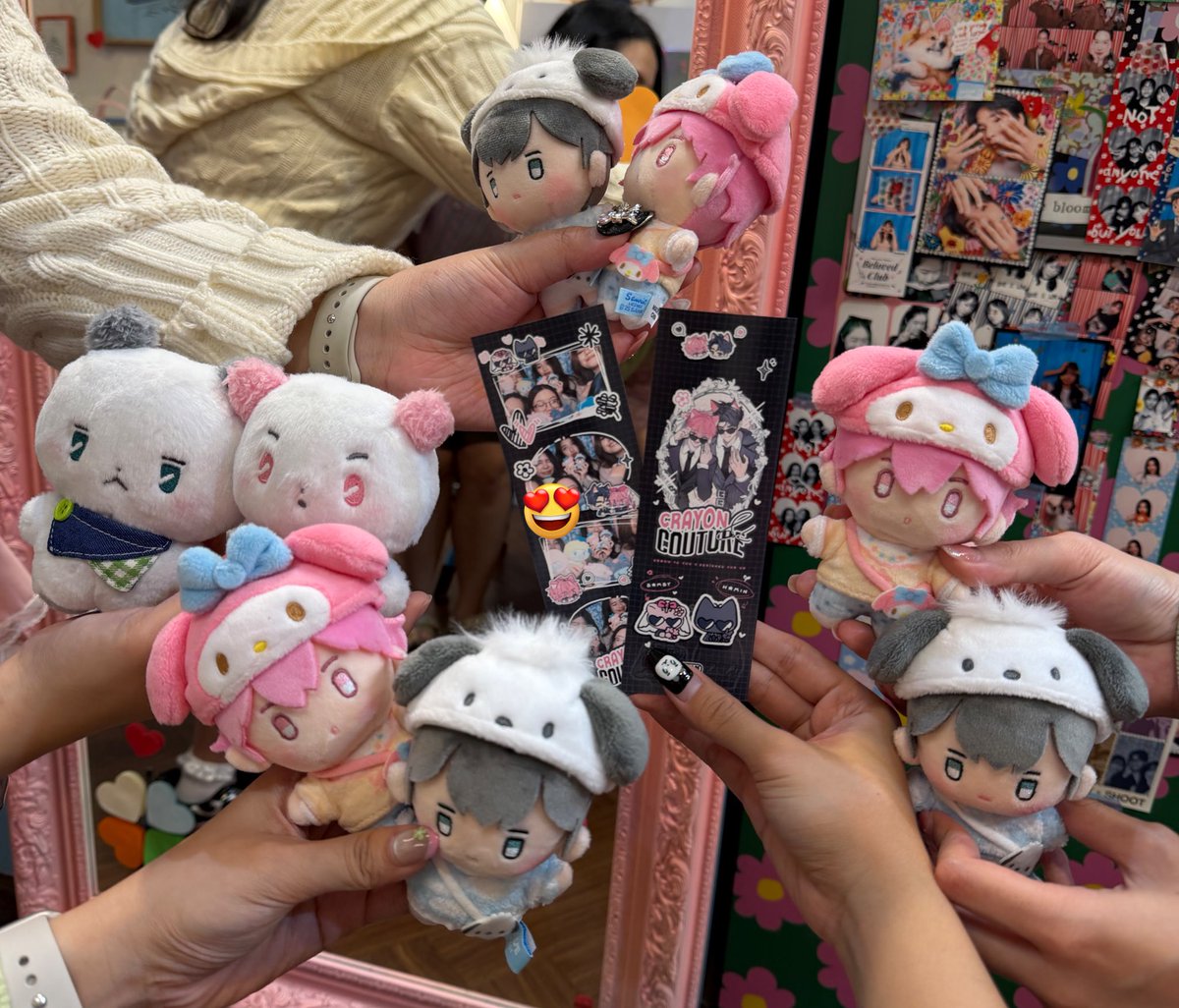 so much love &amp; appreciation to <a href="/hamibamiverse/">🖤🩷</a> for giving us the cutest hambam frame to ever exist🥺🖤💓 

art by mother <a href="/y_zell_/">zell</a> 🙇‍♀️

#CrayonandCouture_HMBM #Hambam #함밤