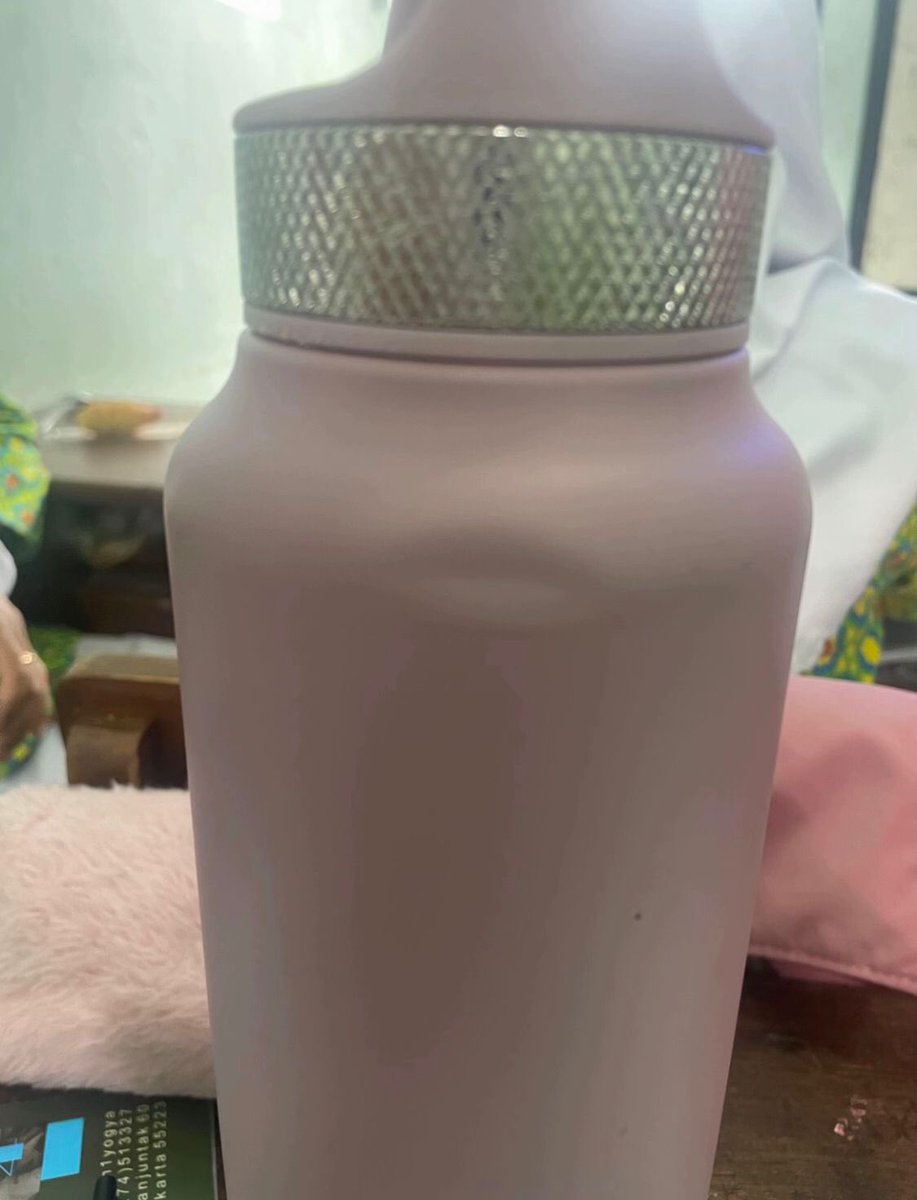 KOS (Komunitas Orang Sinting) tweet media