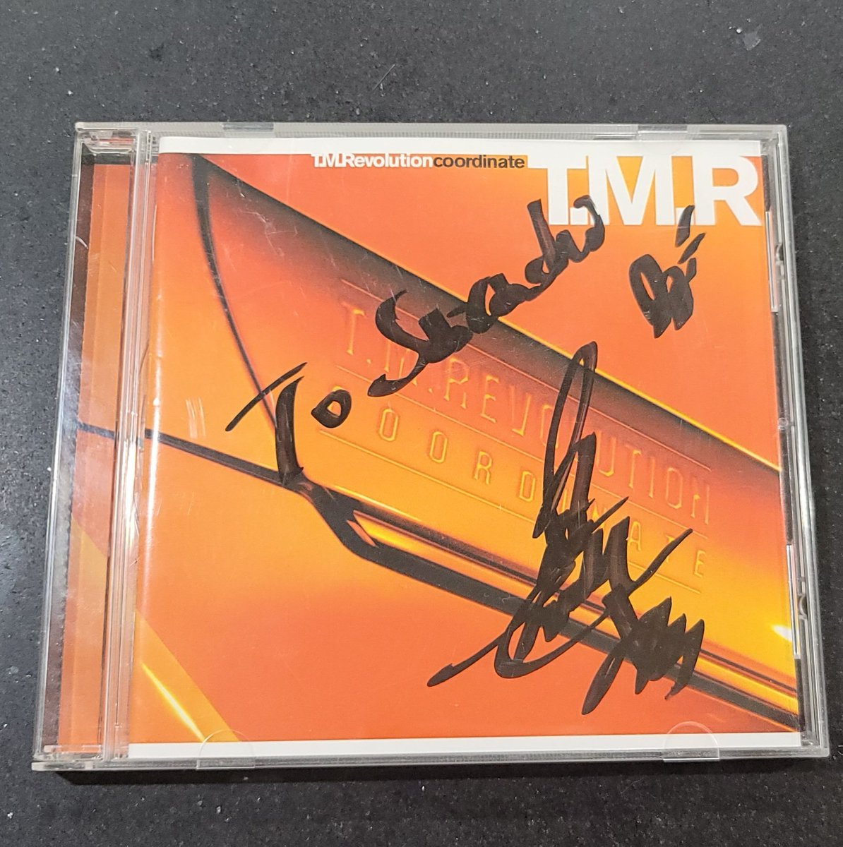 #RissaLIVE

Nerissa singing Heart of Sword brought back some really good memories...