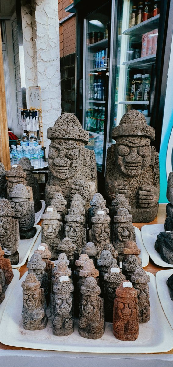 fthiaslsbl's tweet photo. Ketika foto ngasal tapi lo di Jeju https://t.co/EJbn6qIsn6