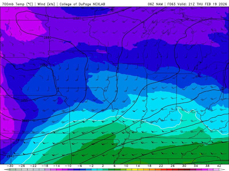 MLazarowWX's tweet photo. @skydrama @NWSSPC Worth noting that this trend is far more pronounced at 500mb vs. lower levels, with these being so shallow I’m (genuinely) not sure how much of a difference it’ll make.

Also curious if the EL ≠ the tropopause plays a role in this? https://t.co/XgOubGfxBL