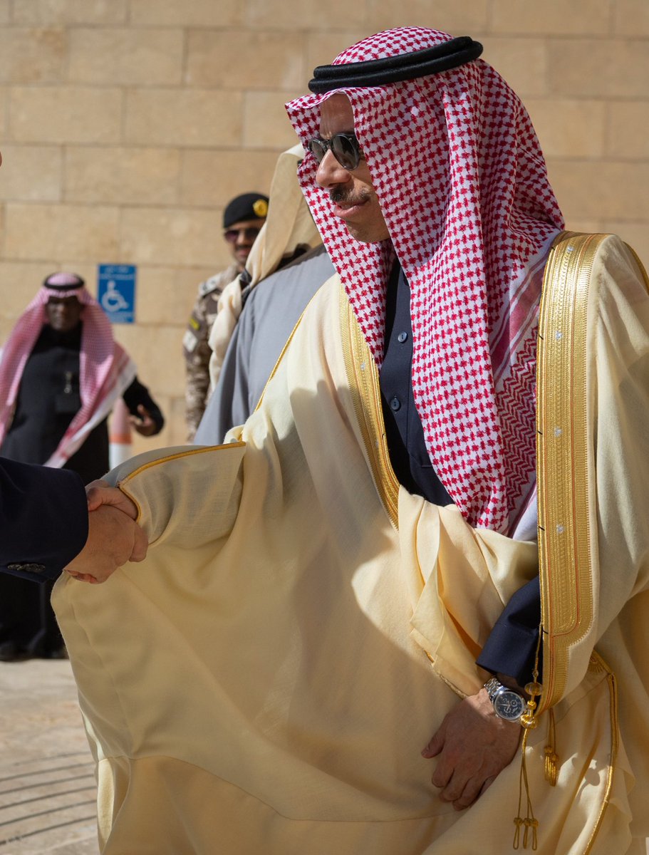 World of watches tweet media