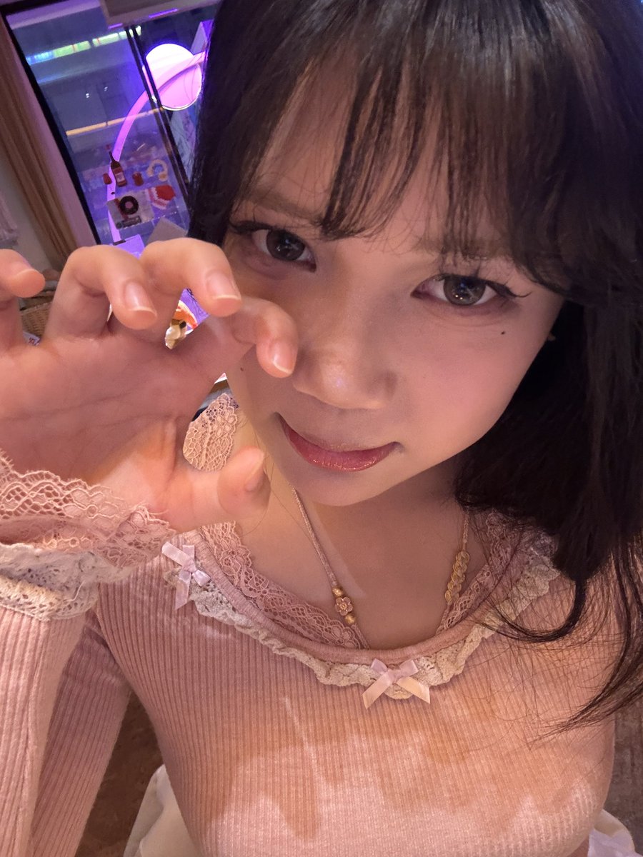 吃一颗小蓝莓🌙 tweet media