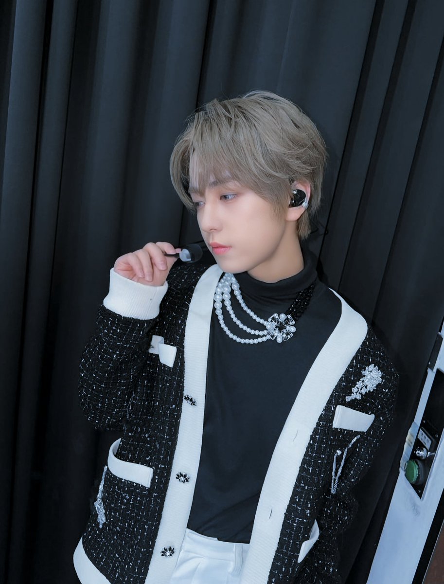 kionghi kionghi
bagi angpaooo🧧