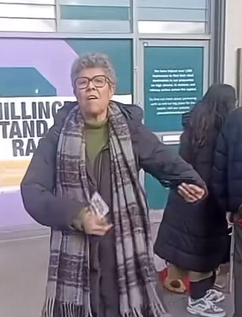 ReformedMedia_'s tweet photo. 🚨Everyone on the right you been warned🚨

SHARE THE HELL OUT OF THIS POST 

This lady below is attending protests set up by the “far right” and taking pictures then going online to find your social media to then find where you work, for then to contact your work place to get you sacked. She spouts lies to get you fired/sacked, she’s even gone to the full extent of making up lies to people’s employers to get them the sacked.

Now if you’re still reading I’m going to take you back to Grenfell Tower. Where this very same lady ⬇️ claimed to be the voice for the victims only for the family of the victims to then distance themselves from her after they knew she was financially exploiting them for money and political gain. Don’t believe me read the article her⬇️. 

https://t.co/IRccvDvxiC

After doing some digging her name is Moyra Samuels a teacher who lives near Grenfell Tower, and the day after the fire broke out she believed more people died than the official police report.

She works at or has worked at:

➡️ Newvic sixth form college 

As the 7 of February she has been working at Morley College London.

So @morleycollege please look into this individual? 

Everyone go contact the college she a dangerous individual who doesn’t like people expressing their views in public 

SHARE THIS POST AND HER FACE EVEN THE STORY IF YOU DONT WANT TO SHARE THIS POST 🚨🚨🚨🚨🚨🚨