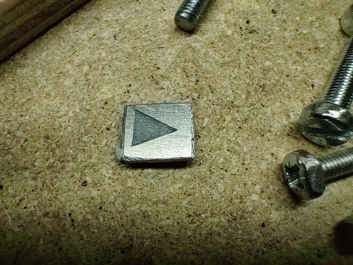 Dirk de la Hunt tweet media