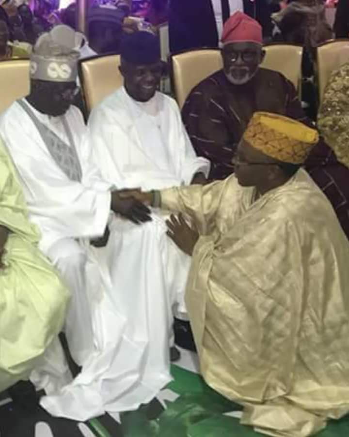 Ayekooto tweet media