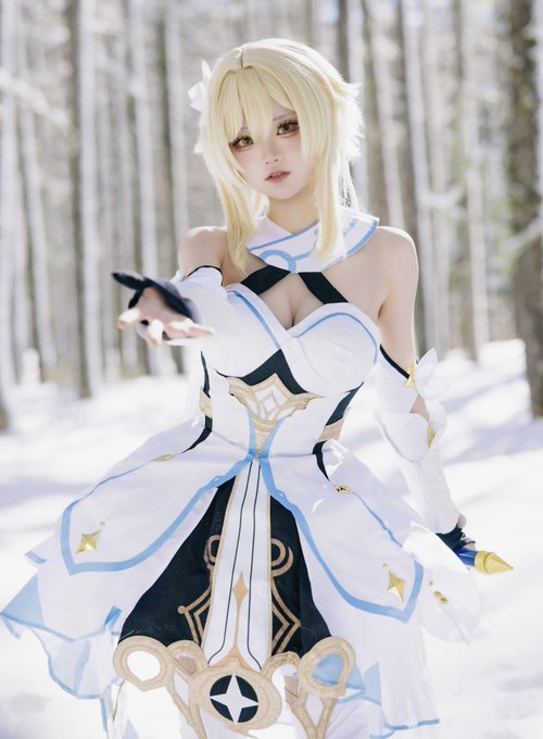 Twitterのコスプレ画像1