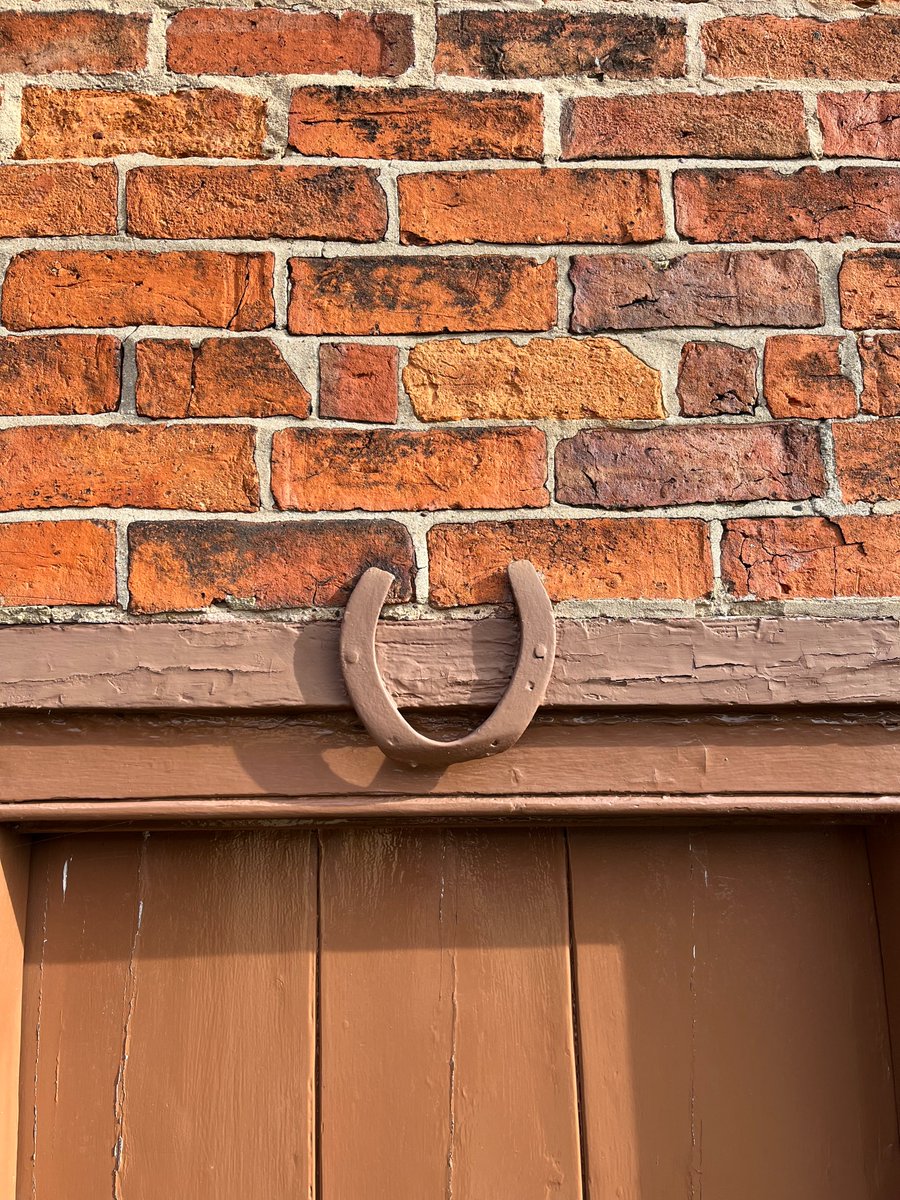 Mrs Smith's Cottage tweet media