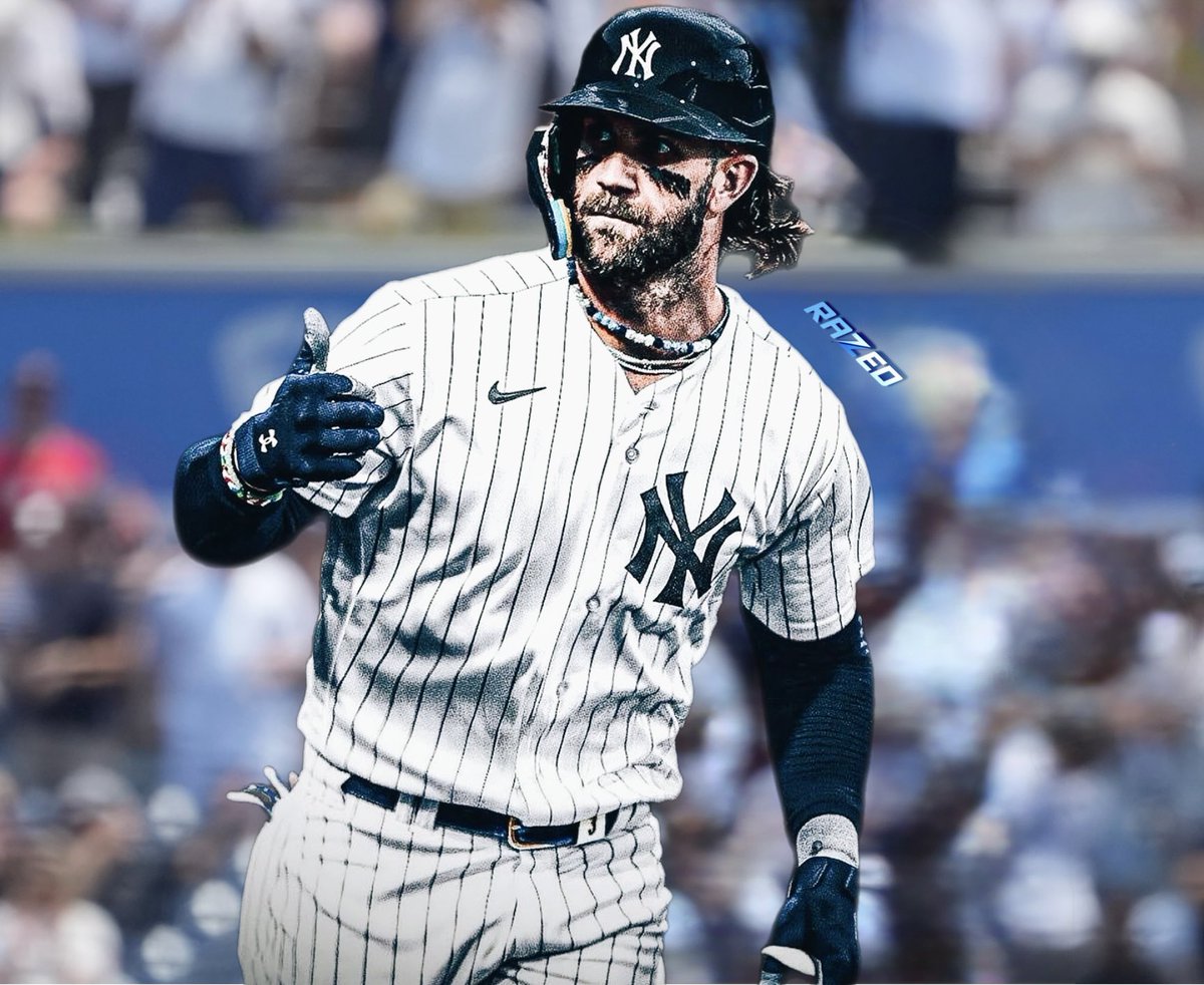 SOURCES: The Phillies are in agreement with a trade to send 1B Bryce Harper to the Yankees; OF Jasson Dominguez, RHP Cam Schlittler and 1B Ben Rice are all en route to Philadelphia, per <a href="/BNightengale/">Bob Nightengale</a> 

The Yankees get their guy, finally.

📸 <a href="/dugoutforever/">Dugoutforever</a>